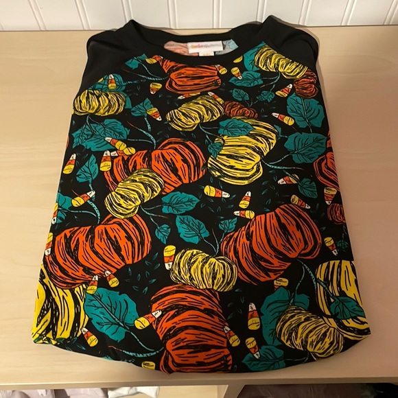 LuLaRoe Pumpkin Raglan Tee - Picture 1 of 1